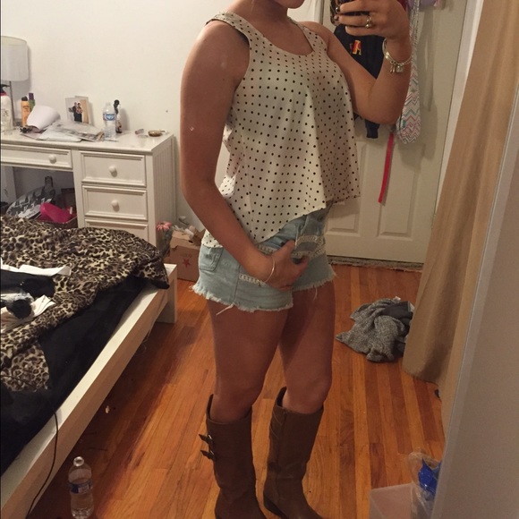 Top - Picture 3 of 3