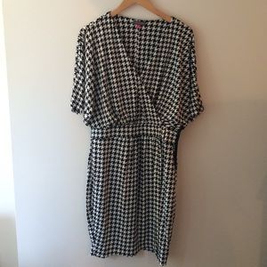 Vince Camuto houndstooth print dress