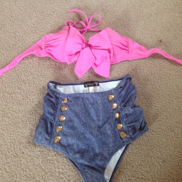 High waisted swim suit