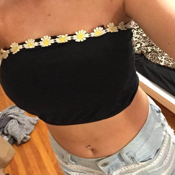 Top - Picture 2 of 2