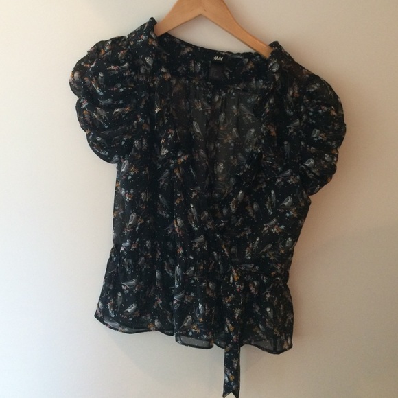 Bird print h&m blouse