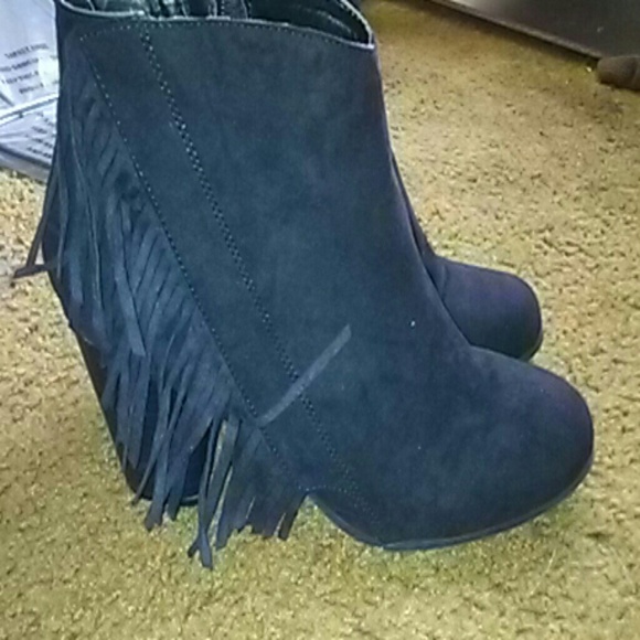 Fringe ankle boots