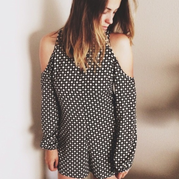one clothing Dresses & Skirts - One Clothing Geometric open shoulder romper outfit