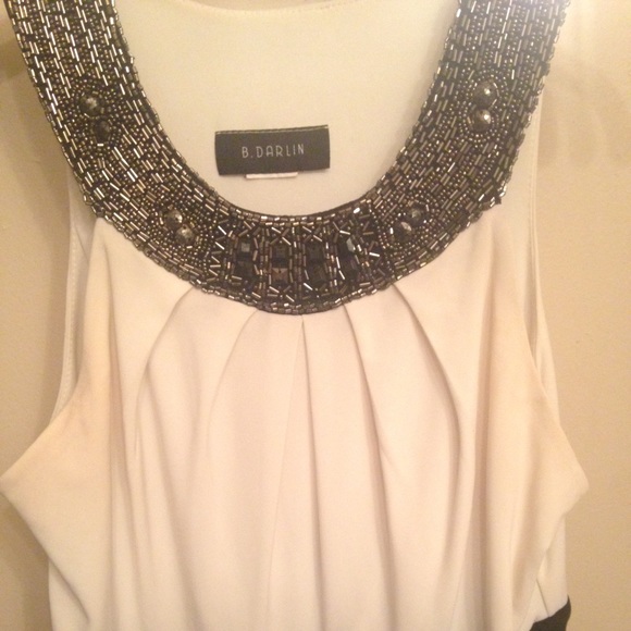 B. Darlin Dresses & Skirts - Beautiful bronze beaded necklace dress