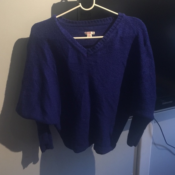 sweater blouse - Picture 1 of 1