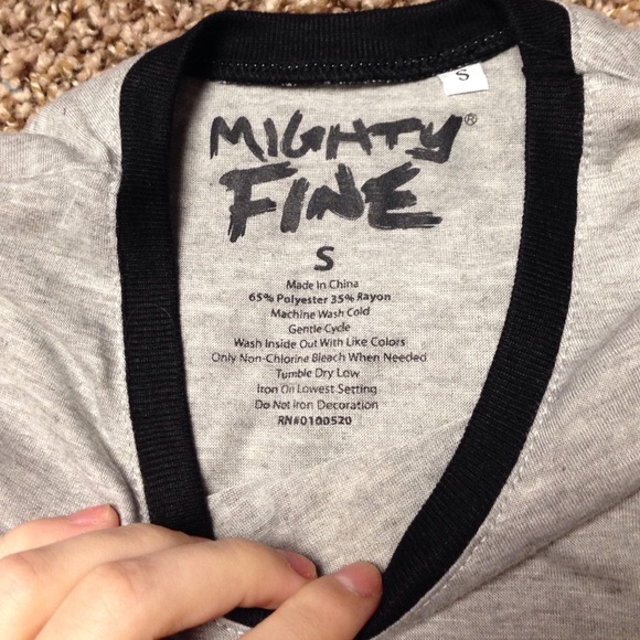 tee-shirt - Picture 2 of 4