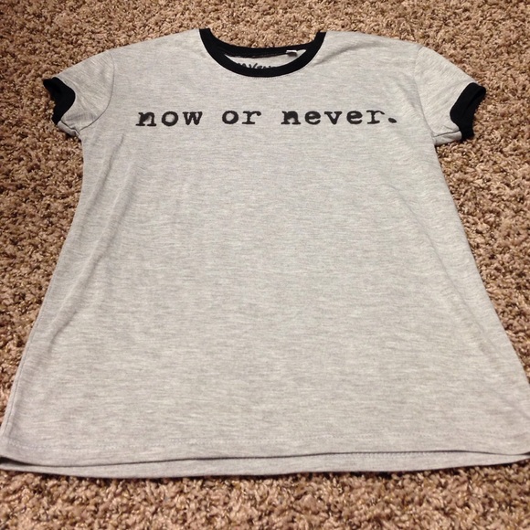 tee-shirt - Picture 3 of 4