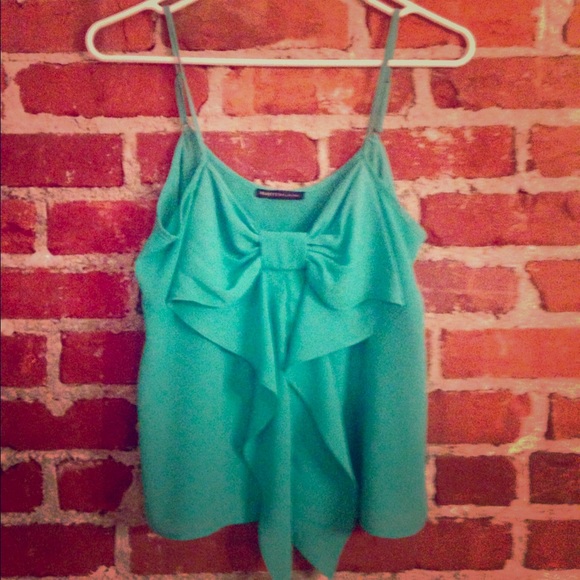 Chiffon bow top