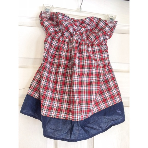 NWT Abercrombie & Fitch strapless blouse, medium