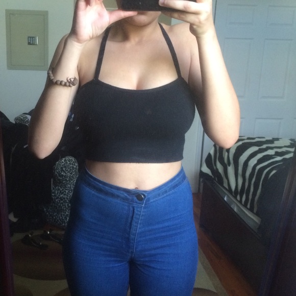 Forever21 cropped sweater tank with crossed back