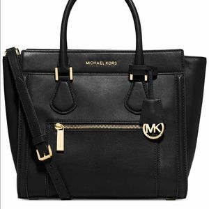 💕Reduced💕Michael Kors LG Colette Satchel