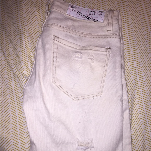 white distressed Blank skinny jeans