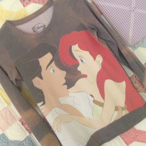 Disney Princess Ariel and Prince Eric graphic