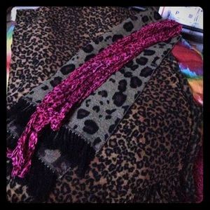 ANIMAL PRINT SCARF BUNDLE
