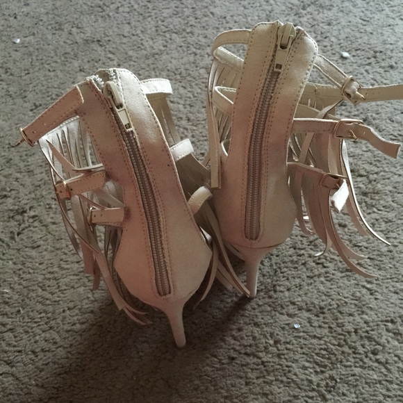 ❌RESERVED for @_kianna❌ tan high heels size 8. - Picture 2 of 4