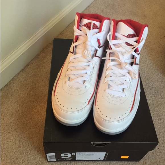 Red/white retro Jordan 2s - Picture 1 of 4