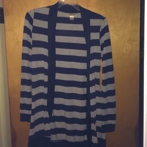 Blue and gray long cover up