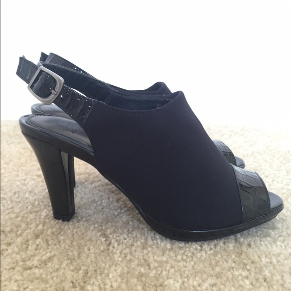 Life Stride high heels