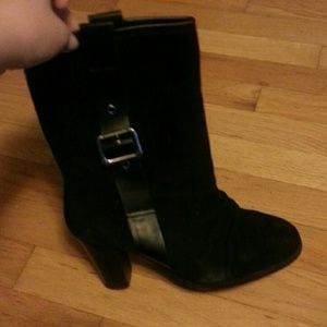 Black boots