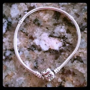 100% authentic Pandora Bracelet