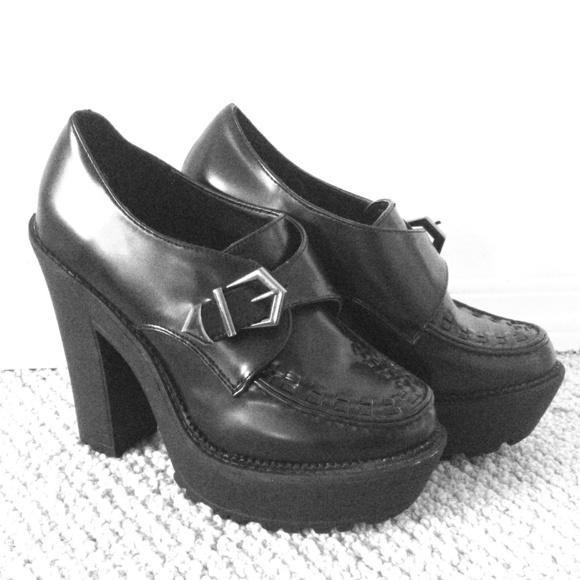 NWOT Chunky Creeper Platforms