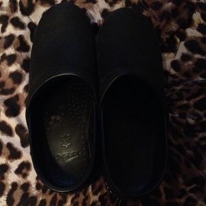 Black Dansko shoes