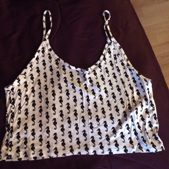 Seahorse top