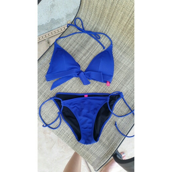 VS Blue Bikini