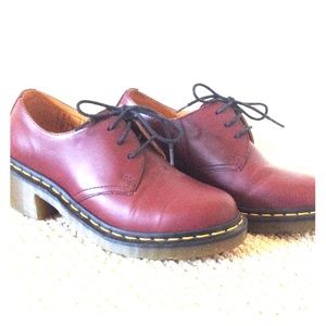 AMORY Dr. Martens