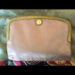 Additional pictures of Coach Poppy Bag