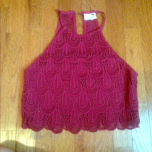 LA Hearts lace crop top