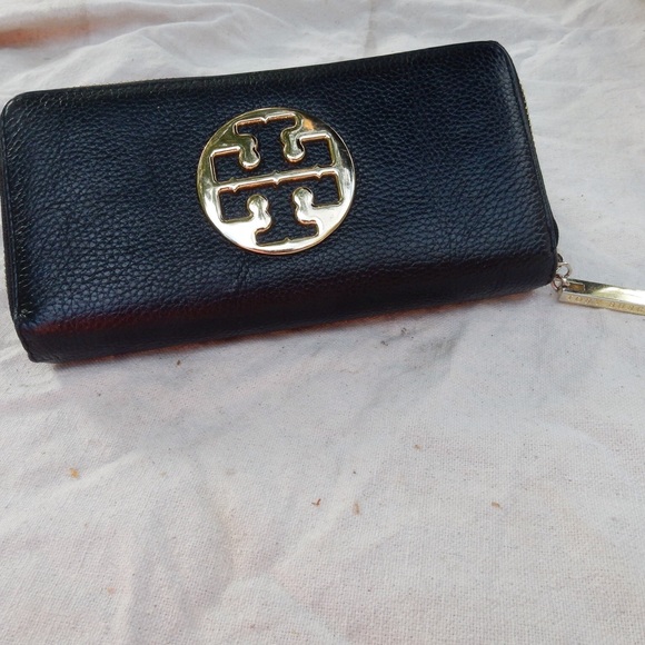 Black Tory Burch Wallet