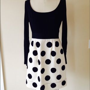 Phoebe Couture Dress - Cream & Black - Size 8