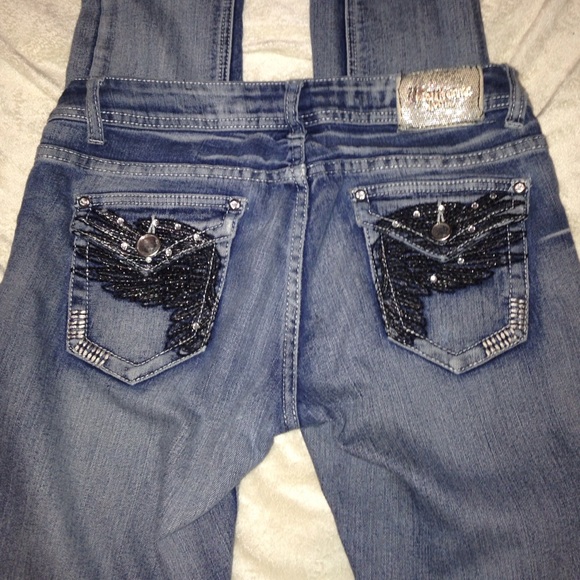 Jeans - Picture 3 of 3