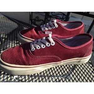 vans authentic suede