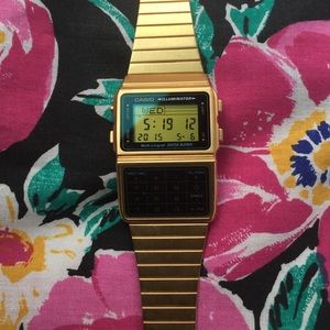 Classic Casio Gold Calculator Watch!