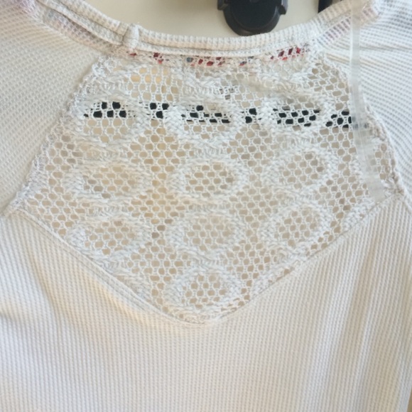 Love on a Hanger Top! - Picture 2 of 4