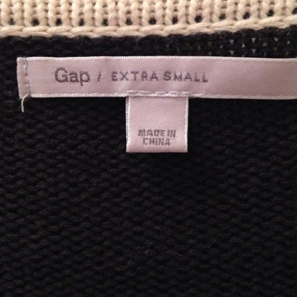 Gap Oatmeal and Charcoal Gray Striped Sweater - Picture 2 of 2