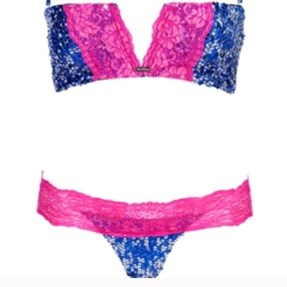 Beach Bunny Somebody's Heartbreak Laced Bottoms