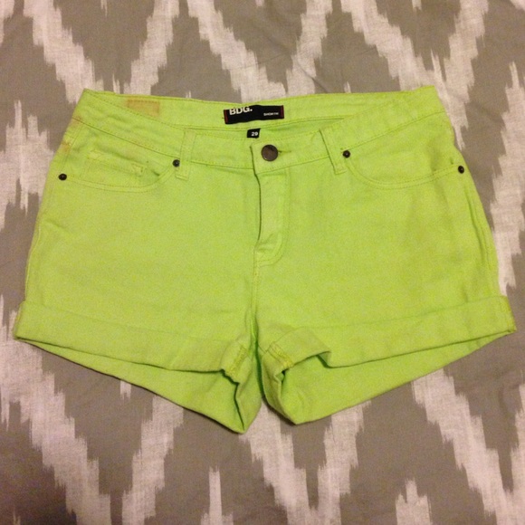 BDG Shorts Bright Yellow Sz 29 - Picture 1 of 4