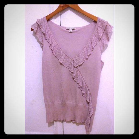 🎉HP🎉Straight from Paris: silky blouse