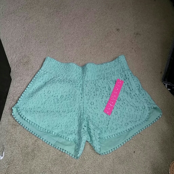 SUPER CUTE SHORt SHORtS