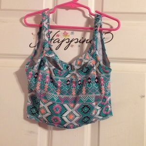 🌻Charlotte russe🌻 cropped tank top!