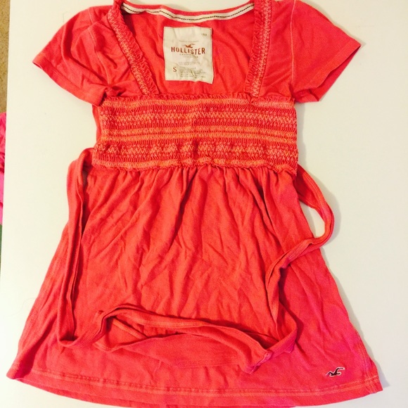 Moving sale-Hollister Top