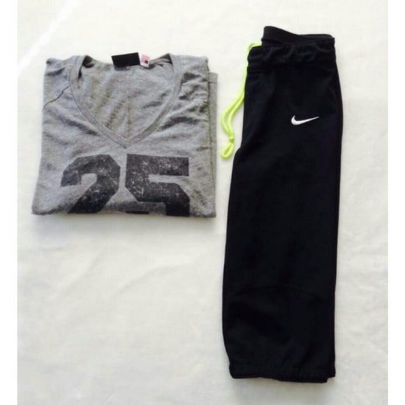 Nike Pants - 1Day Sale✂Nike Cropped Capri Joggers