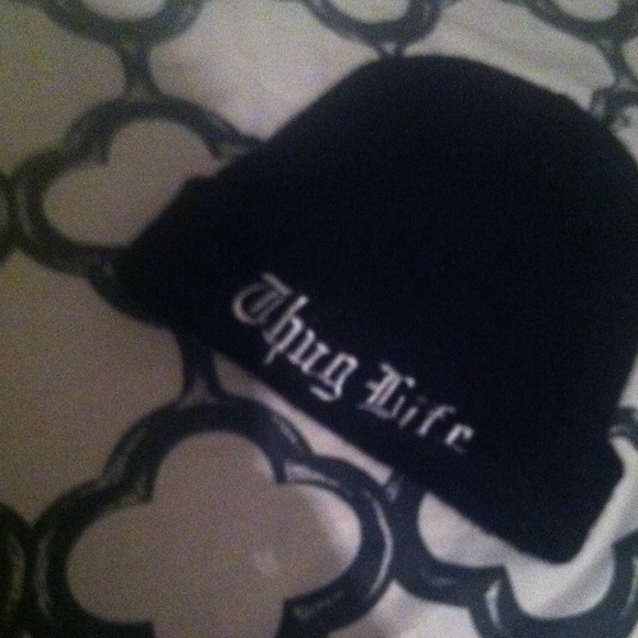 Beanie - Picture 2 of 4