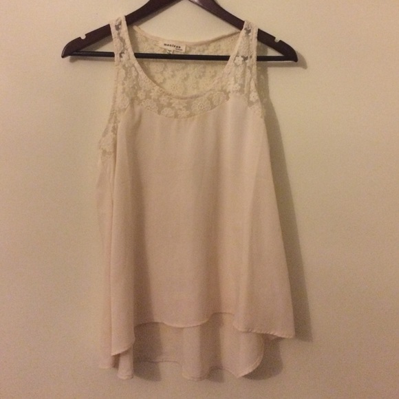 Cream flower tank