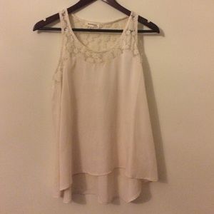 Cream flower tank
