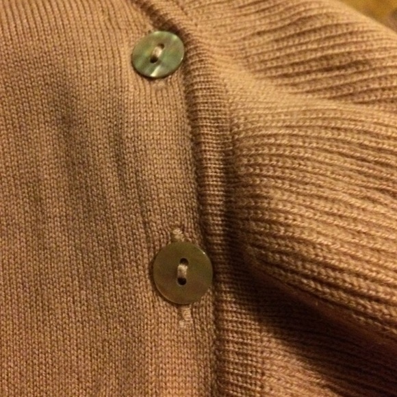 🎉HP🎉From a Paris boutique: frilly detail sweater - Picture 4 of 4