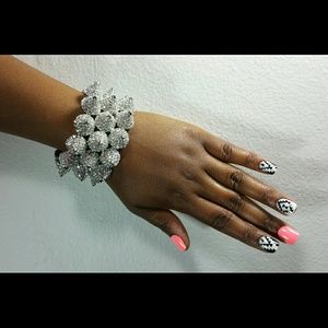 New Silver Rhinestone Crystal Bangle Bracelet